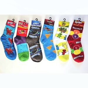 6 Pack Plush Snack Brand Socks